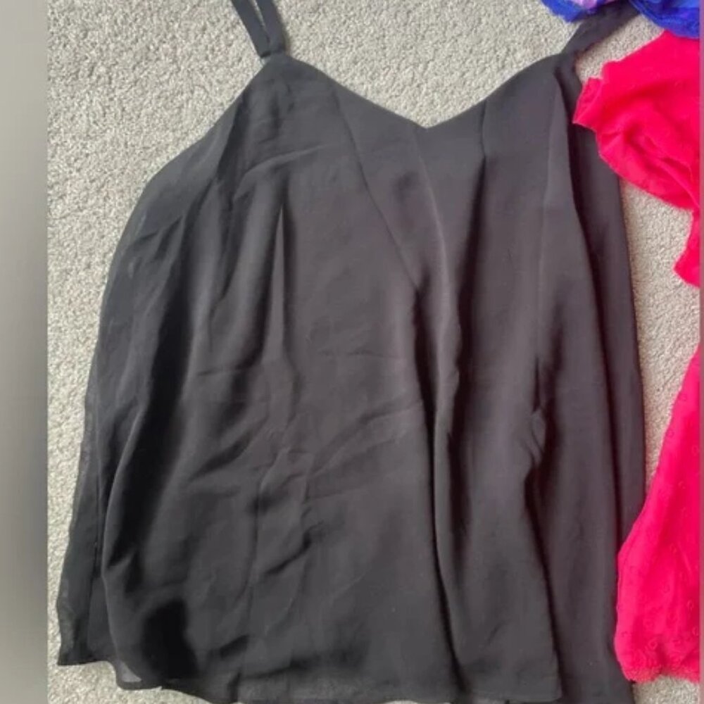 Torrid Size 00 (equiv size 10) Black Flowy Tank